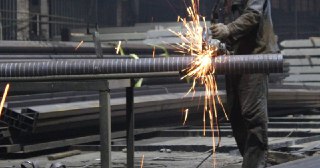 Цена на сварные работы в Магадан - расчет стоимости сварных работ цена от 1232 руб.